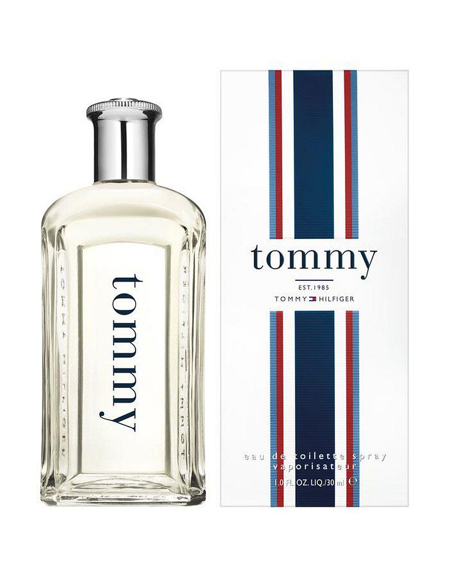 Tommy Hilfiger Tommy herrparfymflaska med elegant design på träbord